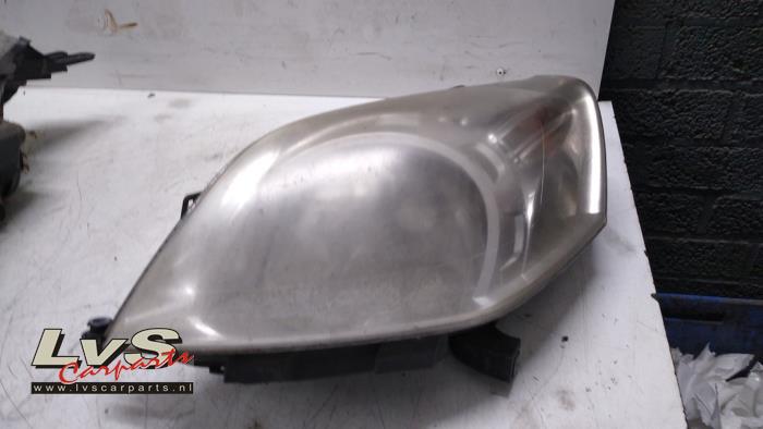 Fiat Fiorino Phare gauche