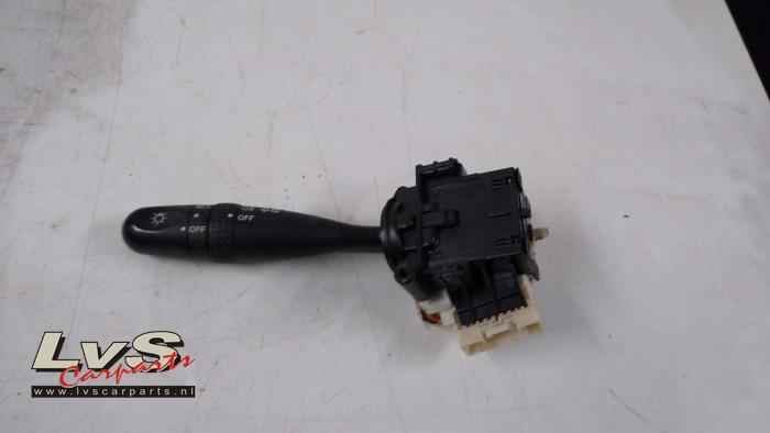 Suzuki Swift Indicator switch
