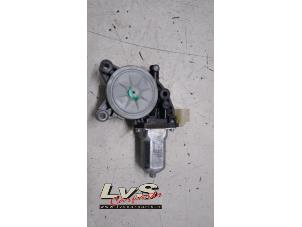 Gebruikte Raammotor Portier Kia Soul I (AM) 1.6 CVVT 16V Prijs € 30,00 Margeregeling aangeboden door LvS Carparts