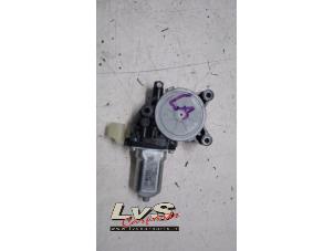 Gebruikte Raammotor Portier Kia Soul I (AM) 1.6 CVVT 16V Prijs € 30,00 Margeregeling aangeboden door LvS Carparts