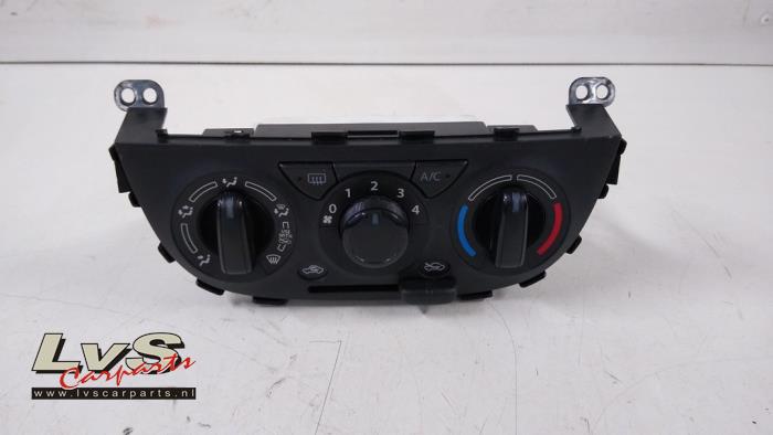 Suzuki Celerio Kachel Bedieningspaneel