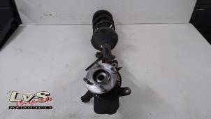 Gebruikte Schokdemperpoot rechts-voor Suzuki Celerio (LF) 1.0 12V Prijs € 100,00 Margeregeling aangeboden door LvS Carparts