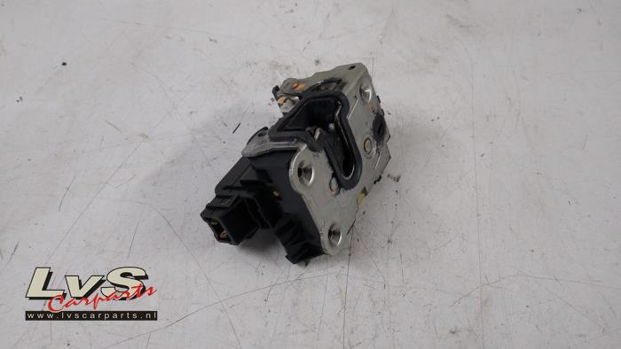 Dacia Dokker Deurslot Mechaniek 2Deurs rechts