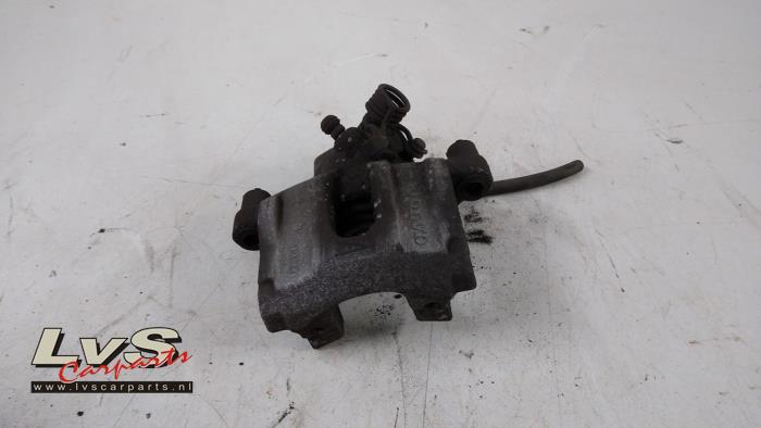 Volvo V40 Remklauw (Tang) rechts-achter