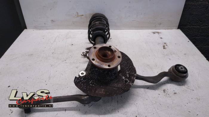 BMW 1-Serie Schokdemperpoot rechts-voor