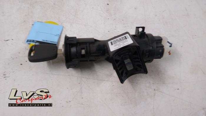 Fiat 500 Zündschloss+Schlüssel