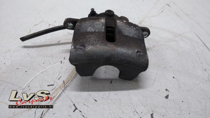 Kia Venga Etrier de frein (pince) avant droit