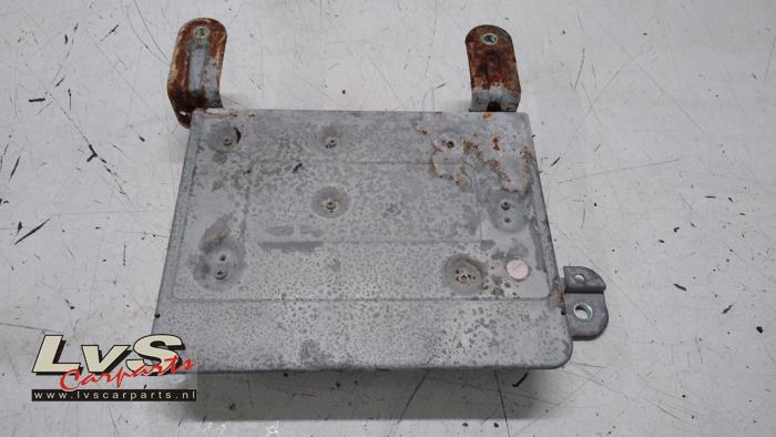 Volvo V40 Radioverstärker