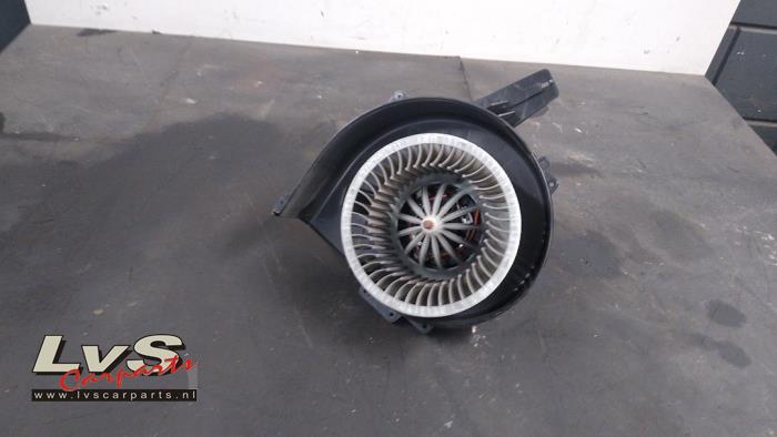 Skoda Fabia Heating and ventilation fan motor