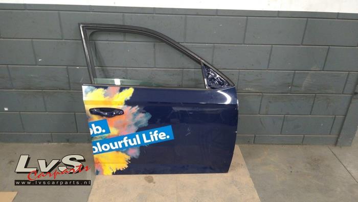 Skoda Fabia Front door 4-door, right