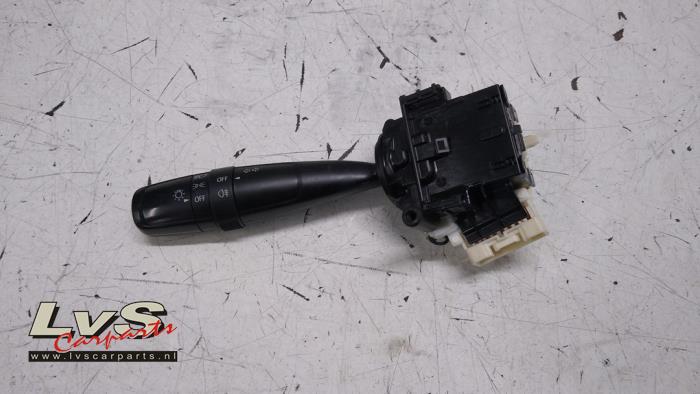 Suzuki Celerio Indicator switch