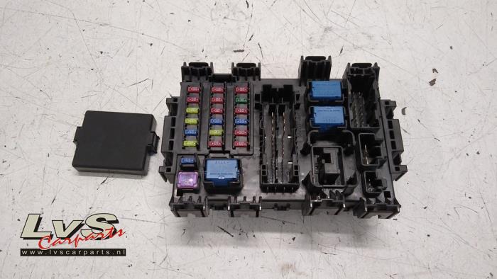 Suzuki Celerio Sicherungskasten