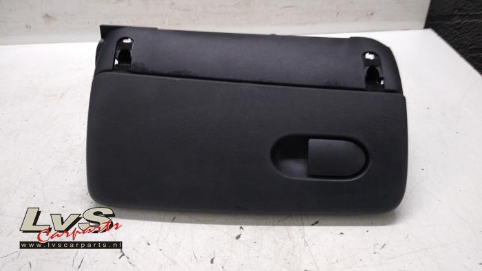 Mini Mini Glovebox