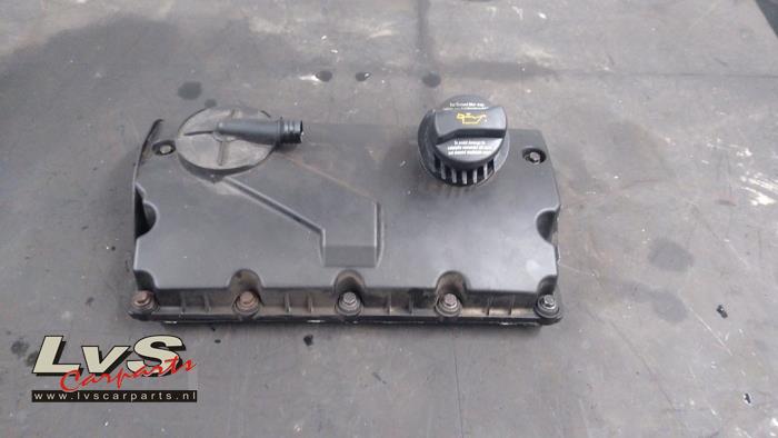 Volkswagen Caddy Rocker cover