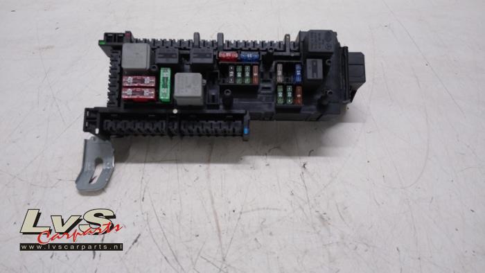 Mercedes E-Klasse Fuse box