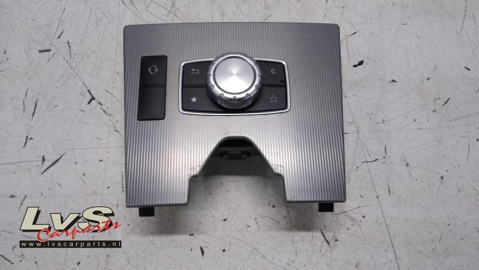 Mercedes E-Klasse Commutateur MMI
