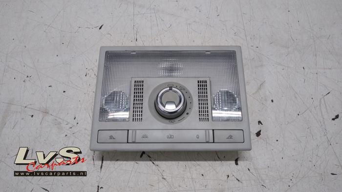 Volkswagen Polo Eclairage intérieur avant