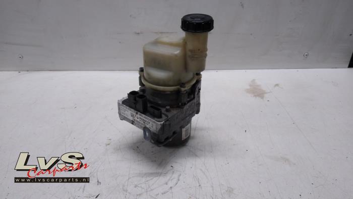 Dacia Dokker Power steering pump