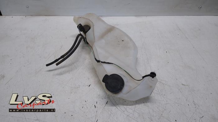 Dacia Dokker Front windscreen washer reservoir