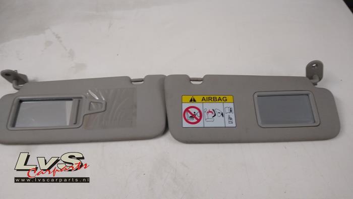 Kia Picanto Ensemble pare-soleil