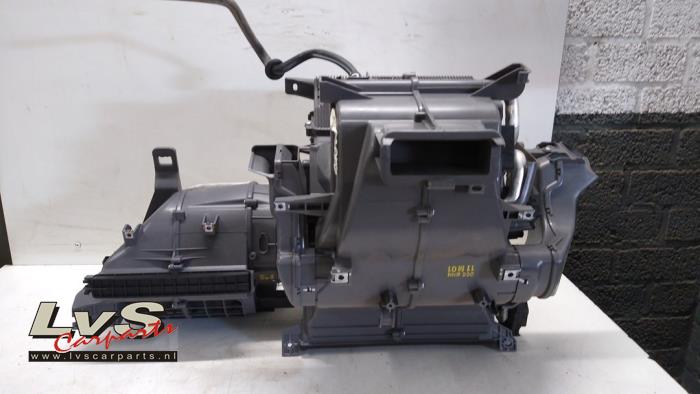 Kia Rio Heizgehäuse