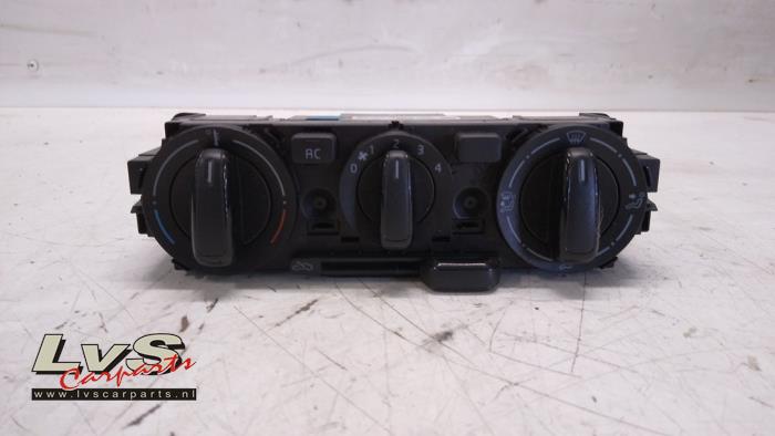 Volkswagen UP Heater control panel