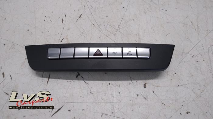 Mercedes C-Klasse Paniekverlichtings Schakelaar