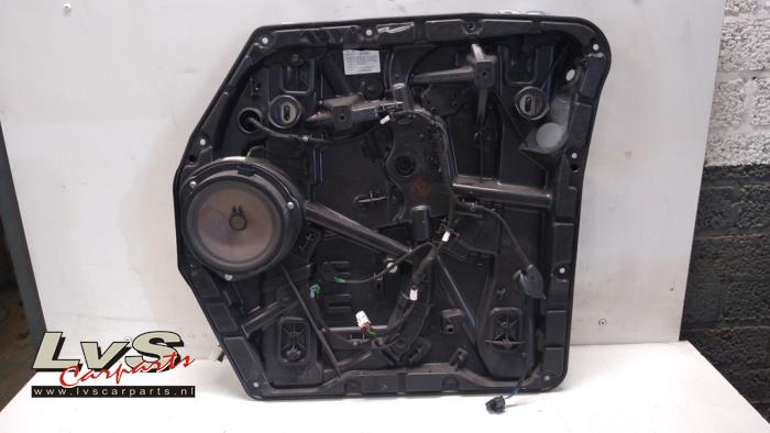 Mercedes Vito Ruitmechaniek 2Deurs rechts-voor