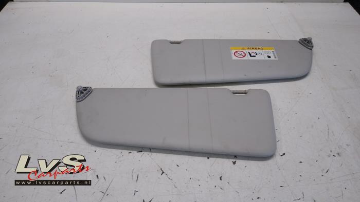 Mercedes Vito Ensemble pare-soleil