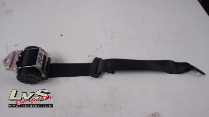 BMW X1 Rear seatbelt, right