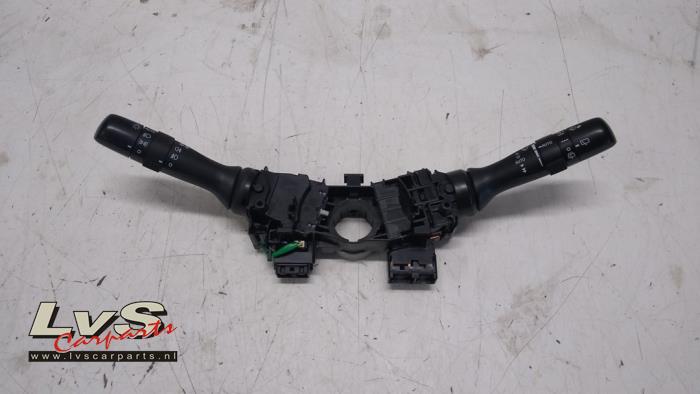 Toyota Yaris Kombischalter Lenksäule
