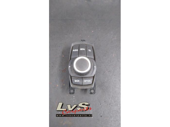 BMW 1-Serie I-Drive knob