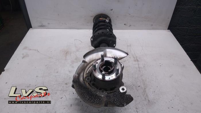 Landrover Discovery Front shock absorber rod, right