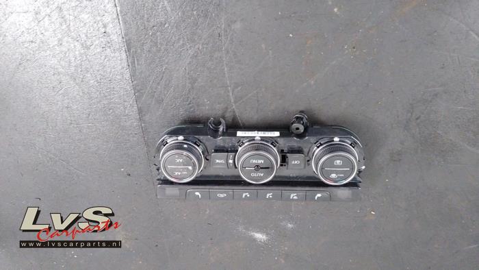 Volkswagen Golf Air conditioning control panel