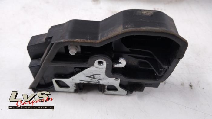 BMW 1-Serie Türschlossmechanik 4-türig links hinten