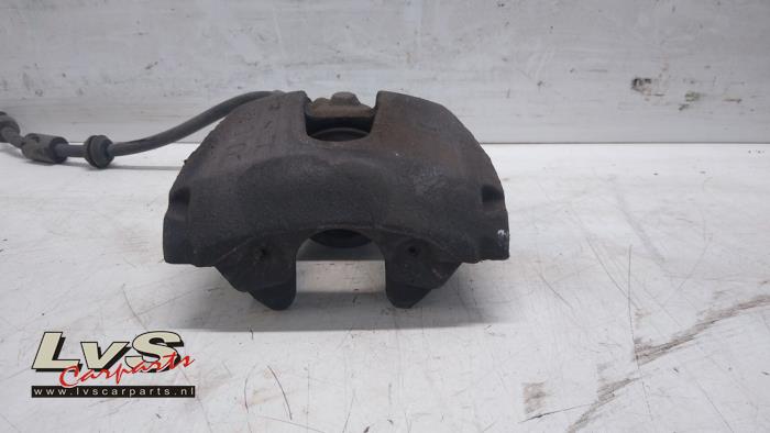 Volvo V50 Front brake calliper, right