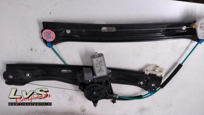 BMW 1-Série Mécanique vitre 4portes avant droite