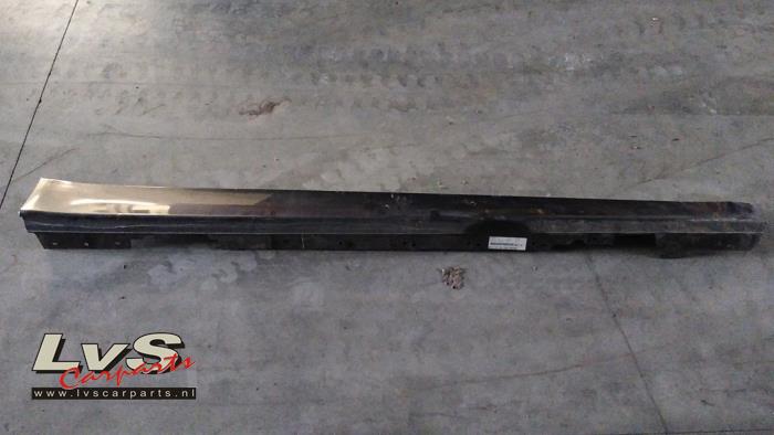 BMW 3-Serie Seitenschürze rechts