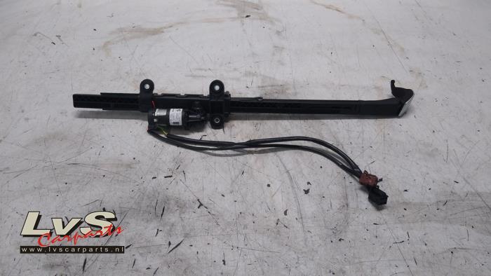 BMW 4-Série Approche ceinture droite