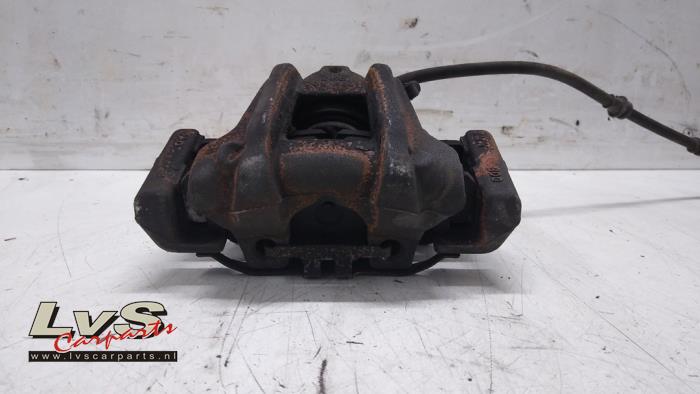 BMW 3-Serie Bremszange rechts vorne