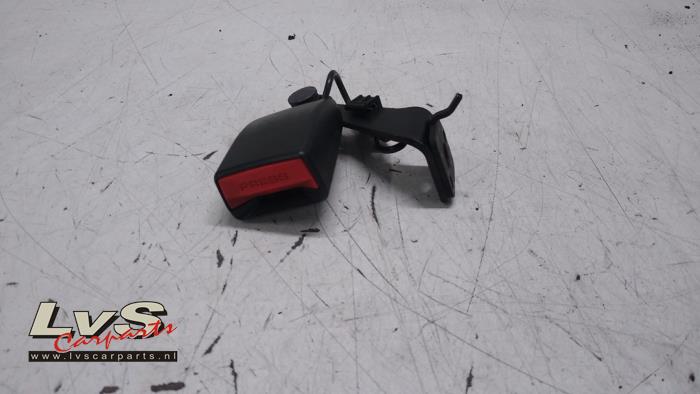 BMW 3-Serie Rear seatbelt buckle, left