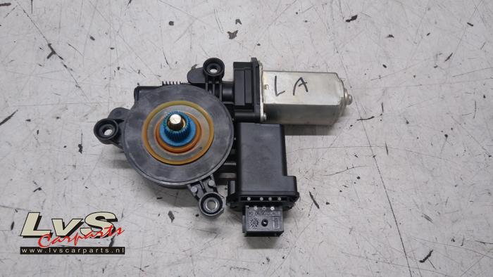 Alfa Romeo Giulietta Door window motor