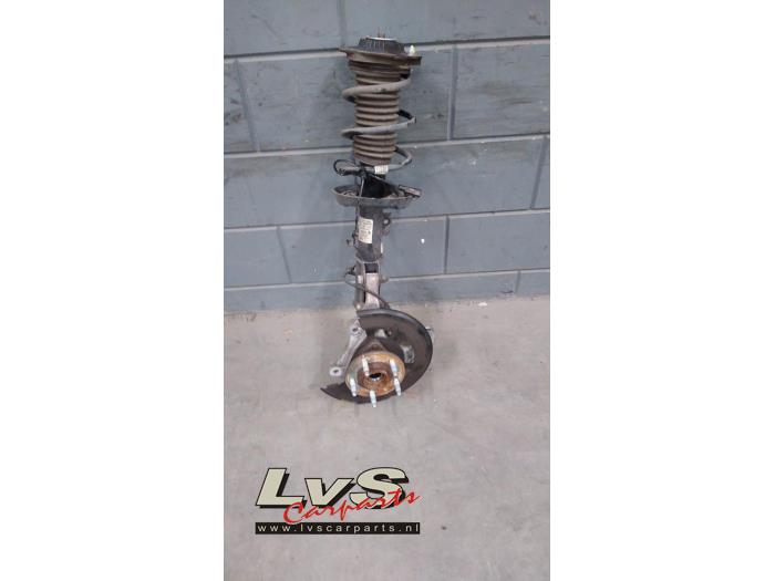 Opel Astra Barre amortisseur avant gauche