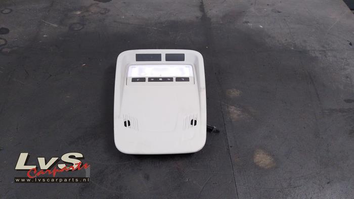 Opel Astra Eclairage intérieur avant