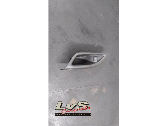 Opel Astra Electric window switch
