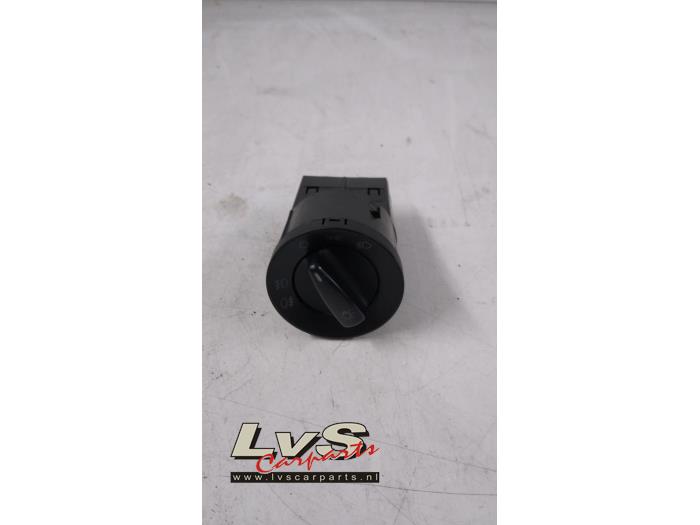Skoda Fabia Light switch