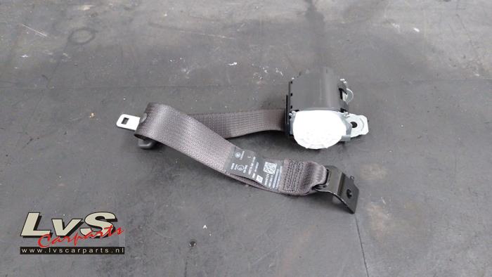 Opel Astra Ceinture de sécurité arrière centre