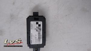 Begagnade Fjärrkontroll, navigering BMW 4 serie (F32) 430i 2.0 TwinPower Turbo 16V Pris € 45,00 Marginaltabell erbjuds av LvS Carparts