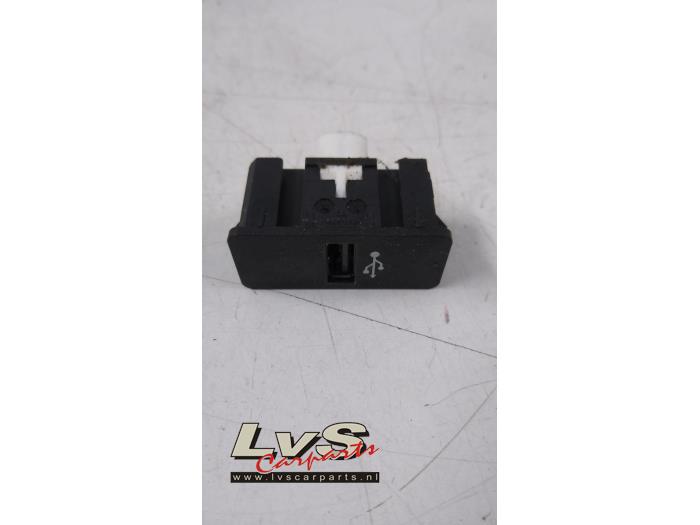 BMW 4-Série Connexion USB