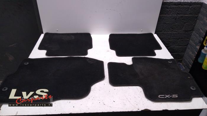 Mazda CX-5 Kit tapis